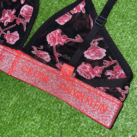 Calvin Klein Women’s Triangle Bralette🆕 - Picture 9 of 12